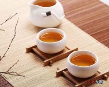 茶叶兴奋的原因及兴奋作用持续时间 茶里面含有什么导致兴奋