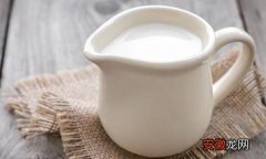 如何正确的挑选真正的纯牛奶 纯牛奶怎么选