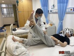 注意！第一批“刘畊宏男孩”已经跳进医院了医生提醒，跟风运动不可盲目一定要量力而行
