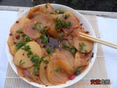 简简单单拌出一道四川风味的小菜：凉拌土豆片