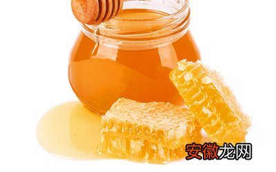 如何通过使用蜂蜜达到祛斑的效果