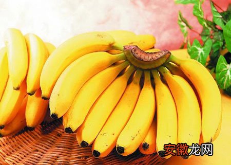 一个香蕉的热量有多少哪些人不适合吃香蕉