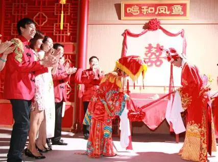 中式婚礼的具体流程？