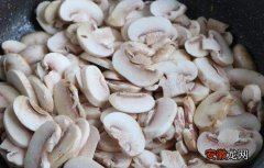 双孢菇怎么做好吃 双孢菇的做法教程